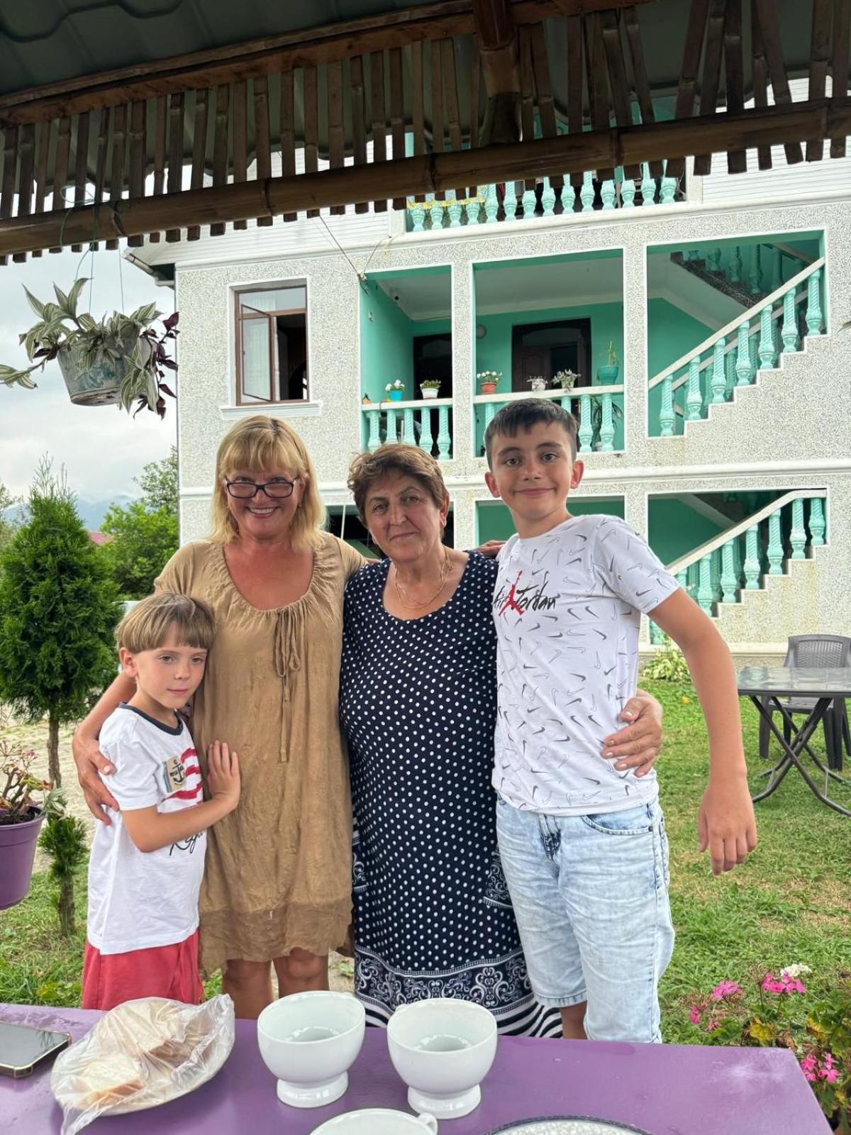 Homestay In Batumi Дом В Чакви Exterior foto